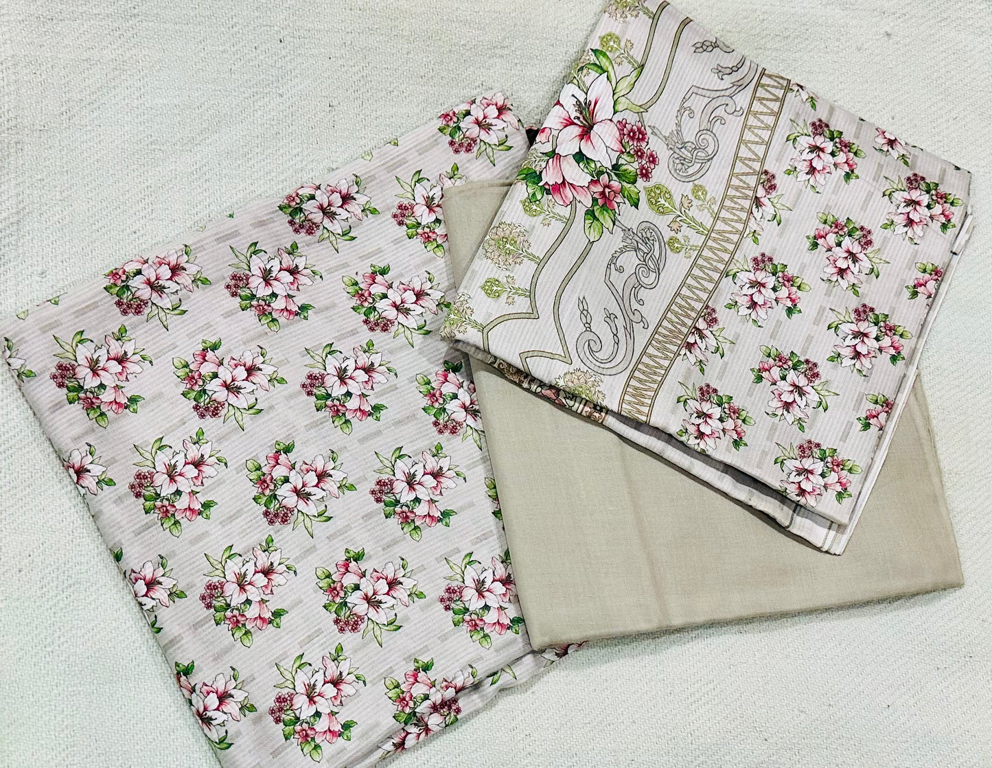 Mother Collection Lawn