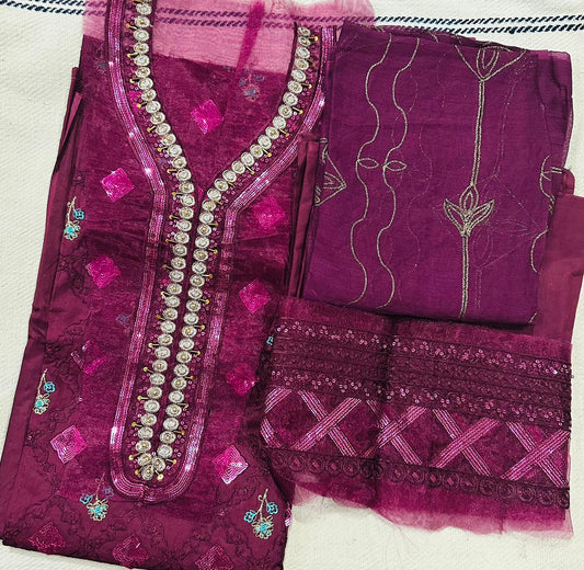 Lawn Karhai With Patch 3 Piece